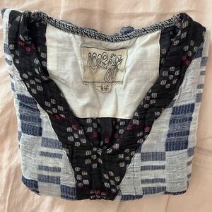 Ace and Jig top size small